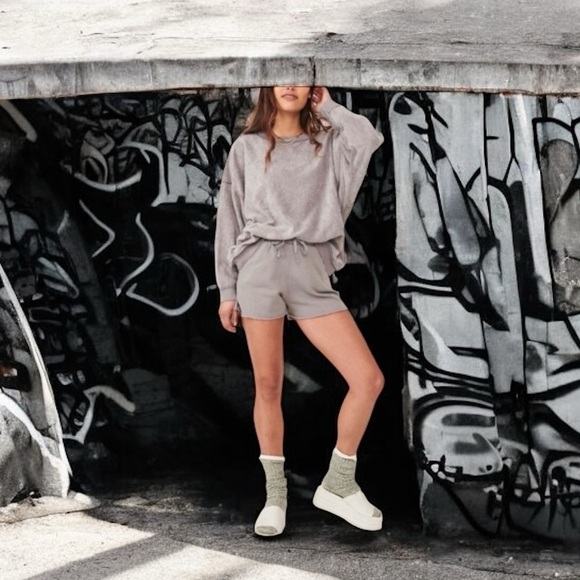 NWT Free People Kelly Sweatshirt in Graphite ~ size Small - Picture 8 of 14